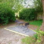 La Nouvelle Criqueboise Bed & Breakfast 4*