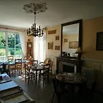 努韦勒克里波瓦斯住宿加早餐旅馆 住宿加早餐酒店 4*