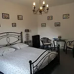 努韦勒克里波瓦斯住宿加早餐旅馆 住宿加早餐酒店