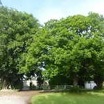 努韦勒克里波瓦斯住宿加早餐旅馆