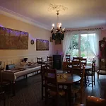 努韦勒克里波瓦斯住宿加早餐旅馆 住宿加早餐酒店