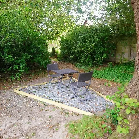 La Nouvelle Criqueboise Bed & Breakfast 4*