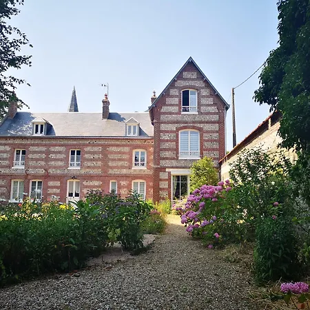 努韦勒克里波瓦斯住宿加早餐旅馆 住宿加早餐酒店 Criquebeuf-en-Caux