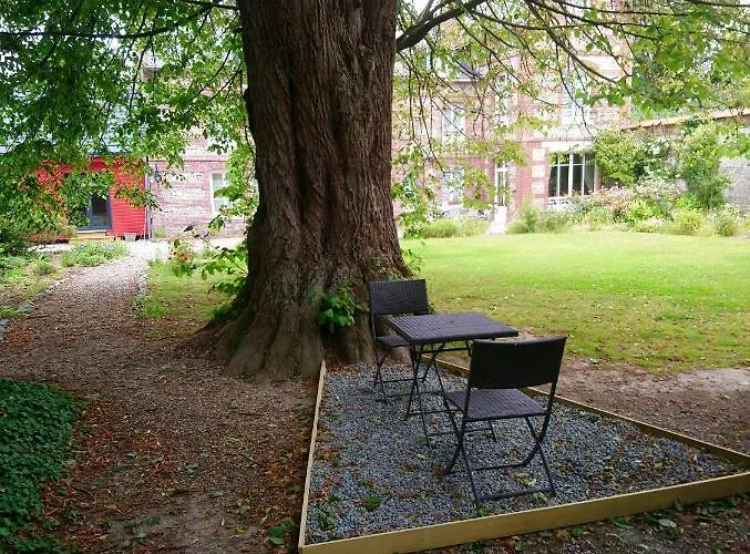 La Nouvelle Criqueboise Bed & Breakfast