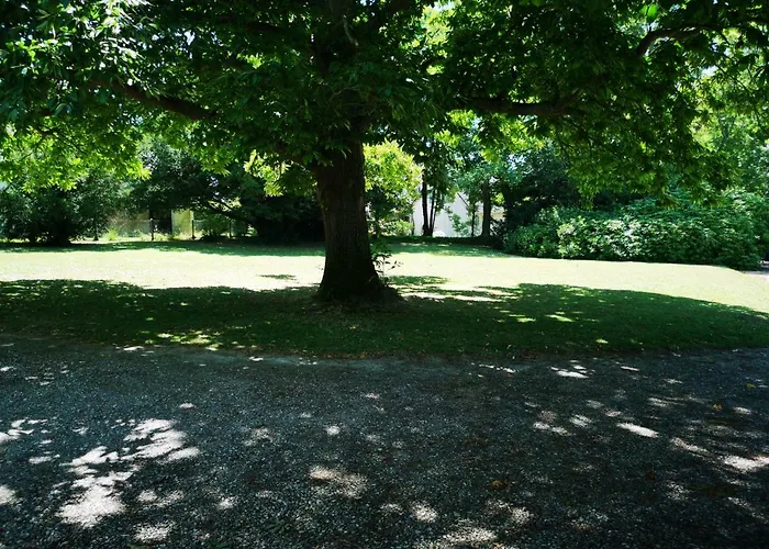 La Nouvelle Criqueboise 4* Criquebeuf-en-Caux